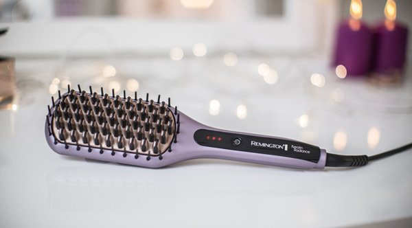 Remington Sleek and Smooth Ceramic Straightening Brush